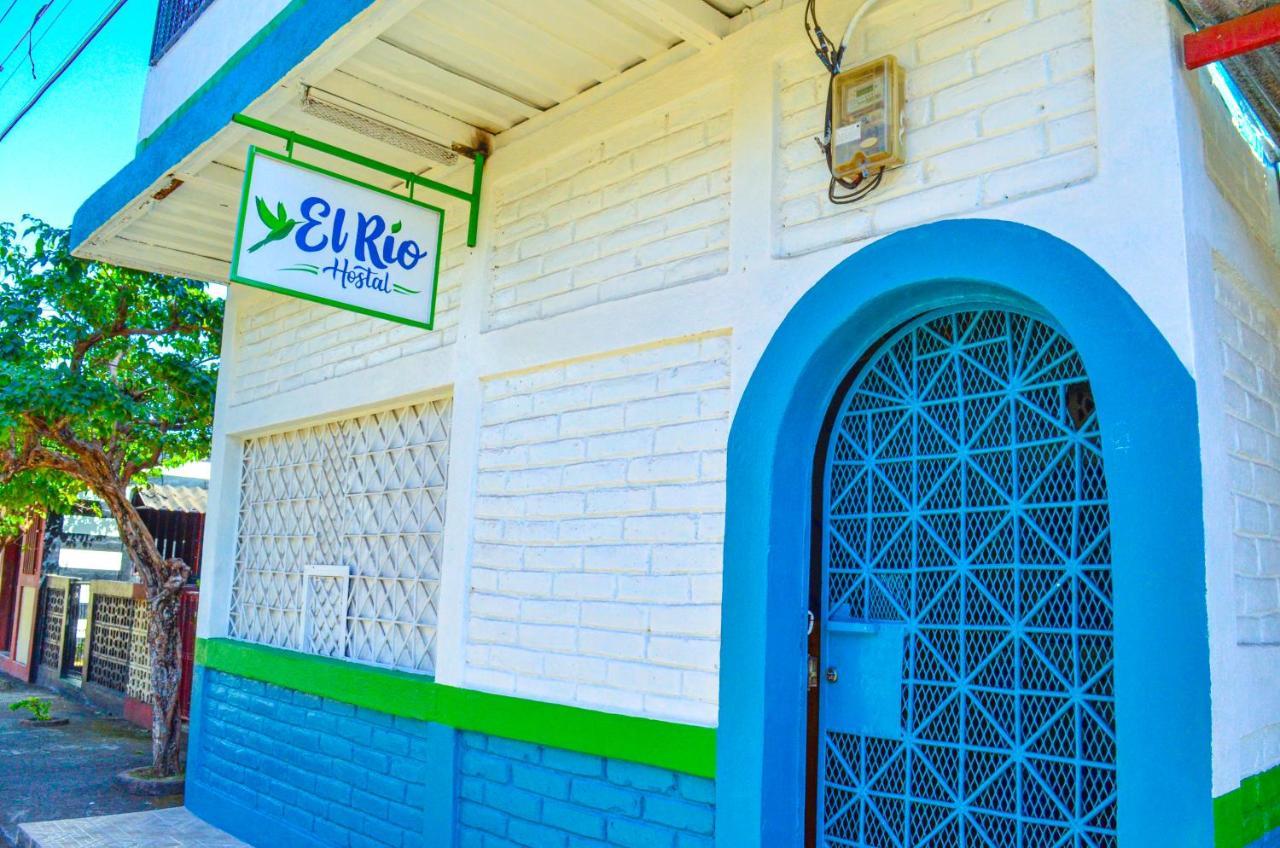 Hostal El Rio León Exteriér fotografie