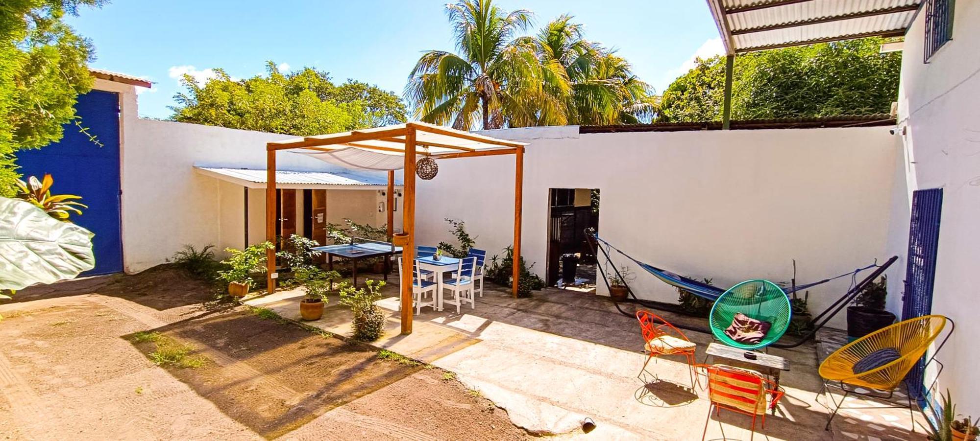 Hostal El Rio León Exteriér fotografie