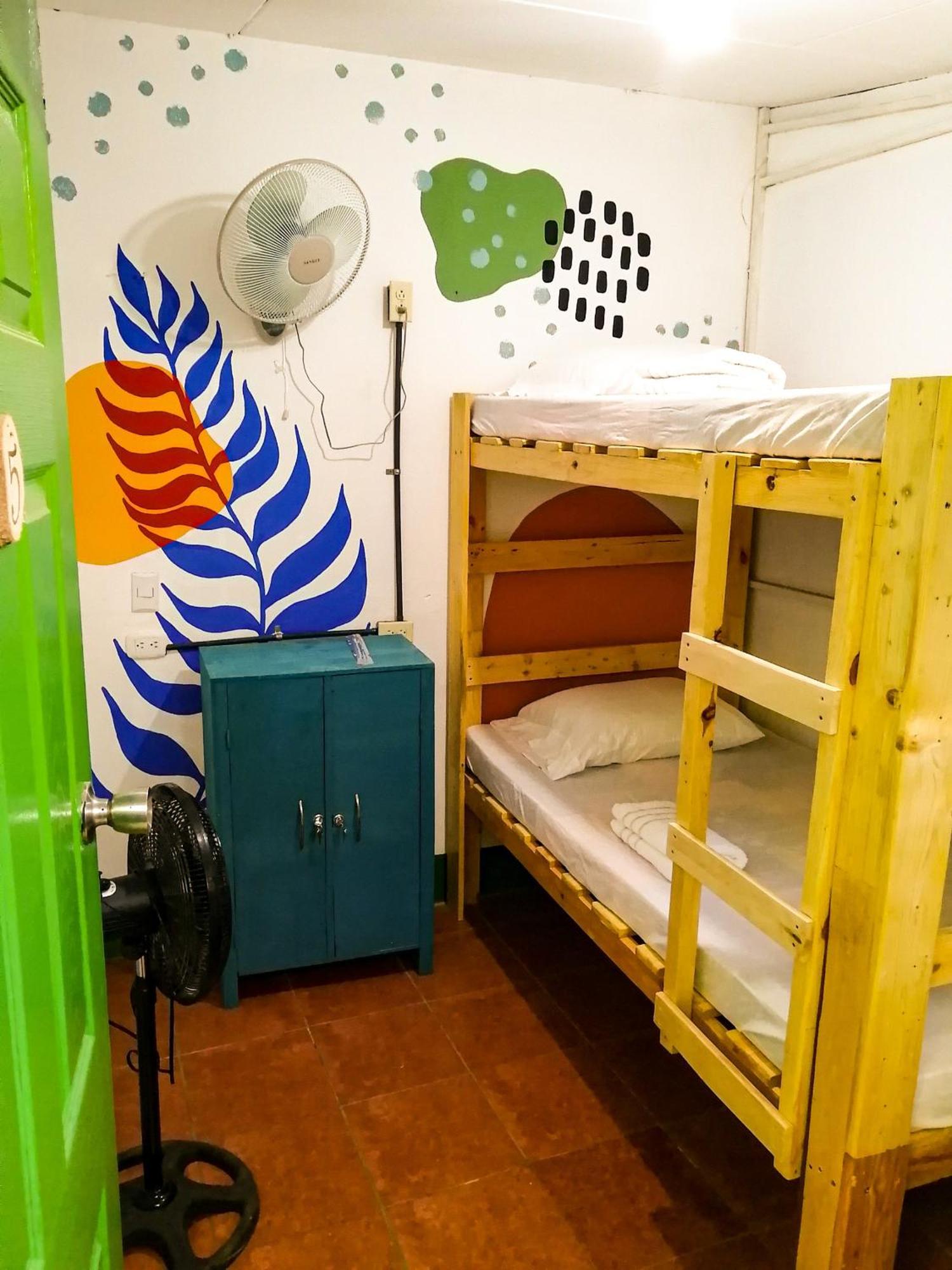 Hostal El Rio León Exteriér fotografie