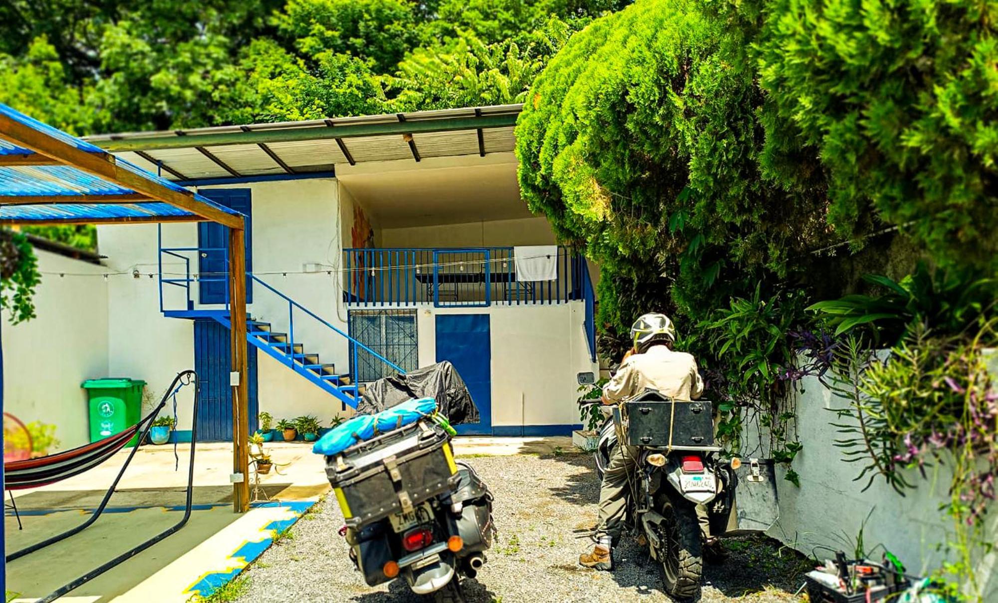 Hostal El Rio León Exteriér fotografie